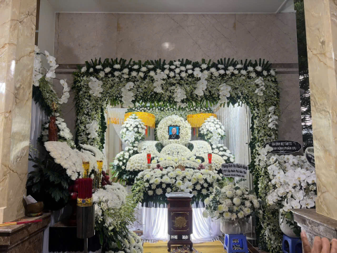 Tưởng Niệm bà A 