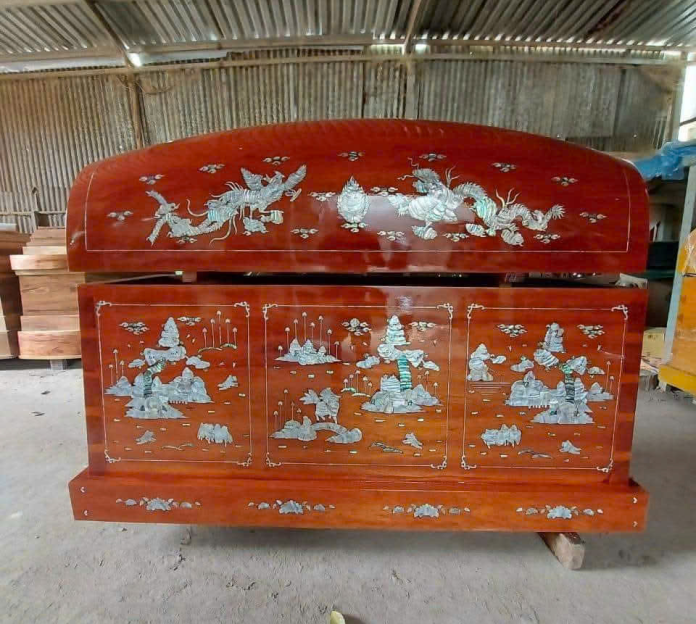 Hòm gỗ cẩn